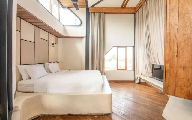 Modern 1-br Loft With Art Deco Vibe Shared Pool