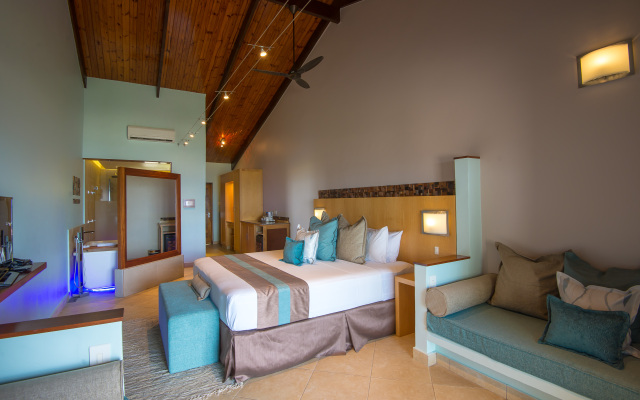 Coco de Mer Hotel and Black Parrot Suites