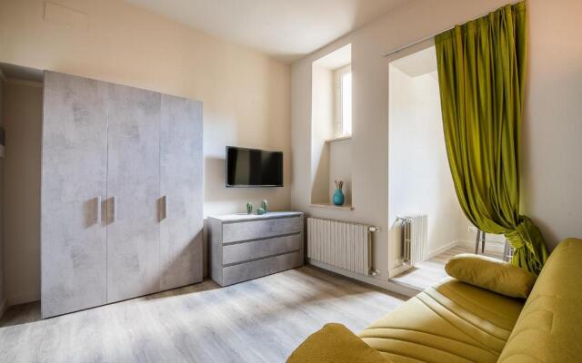 Carlina Palace by Varental