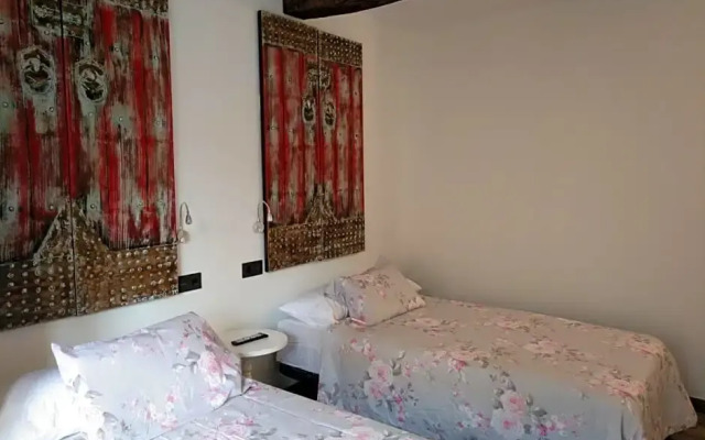 Hotel La Huella Del Camino