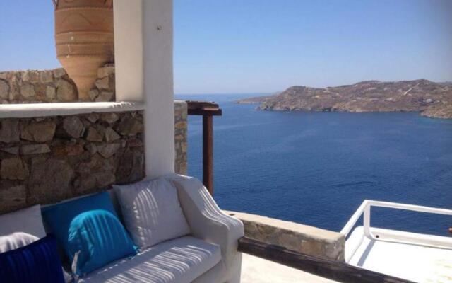 Mykonos studio with sea view