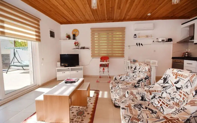 Villa Begum by Helaltatilvillari