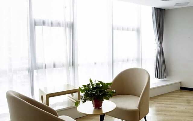 Green Tree Inn Hebei Tangshan Normal University