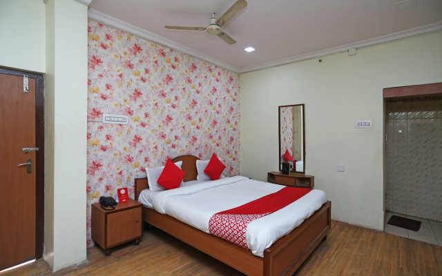 OYO 26808 Shree Ram Residency