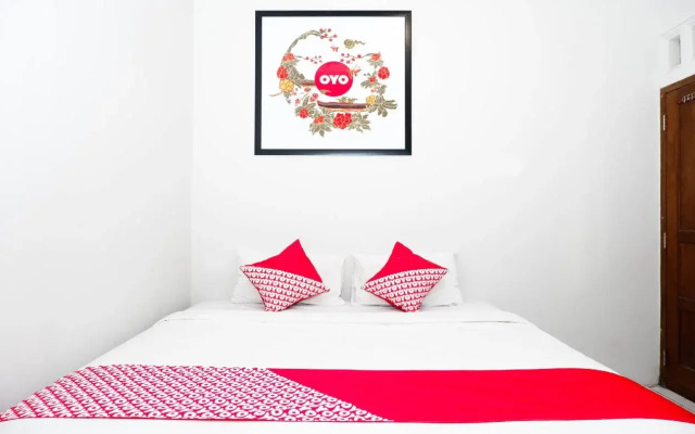 Achterhuis Guest House by OYO Rooms