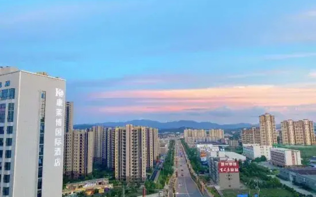 Xingguo Conrab hotel