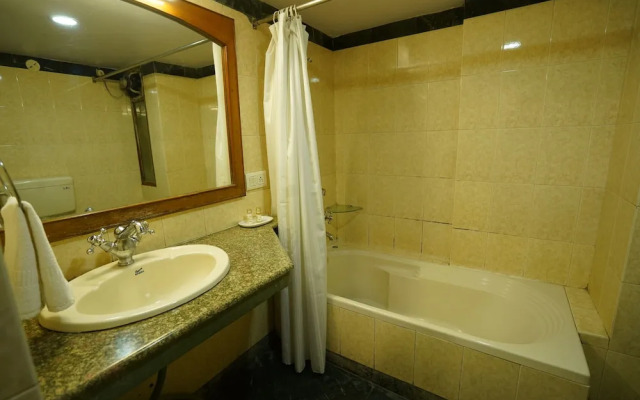 Hotel Jaipur Palace