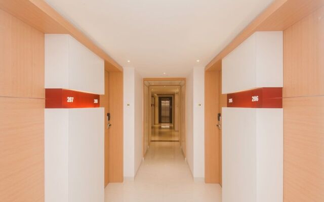 OYO 16718 Hotel Aditya Residency