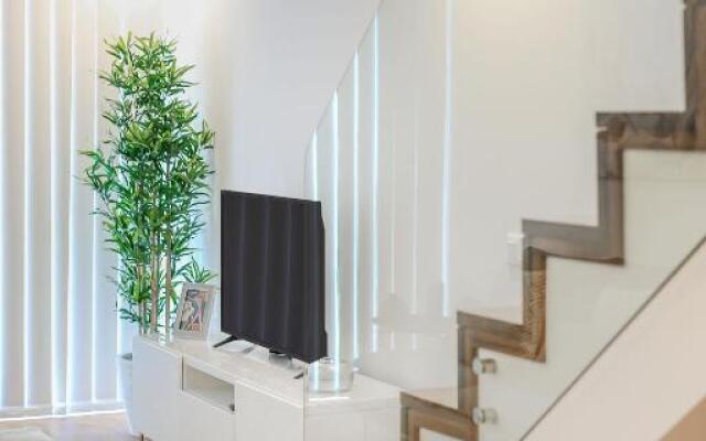 Porto City Elegant Retreat