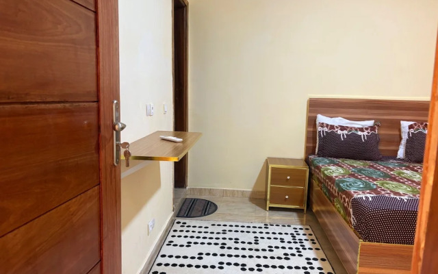 Appartement Situé à Zack Mbao Almadie 2