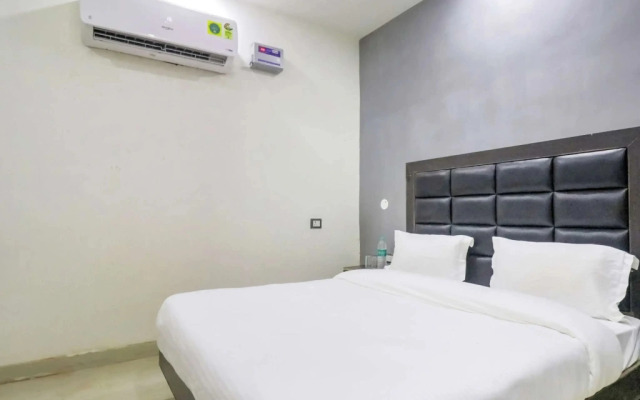 Mahavir Enclave by OYO Rooms