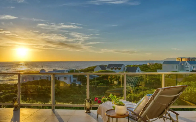 Stanford's Cove Villas