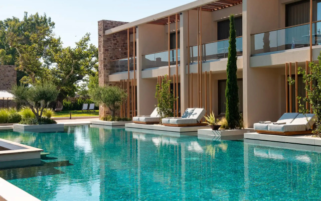 Royal Pearl Island Chios Hotel & Spa