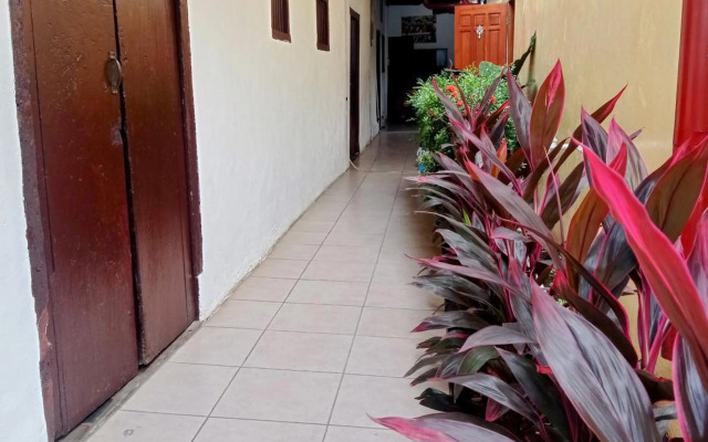 Casa Yoly Hostel Granada