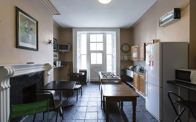 Backpackers D1 Hostel
