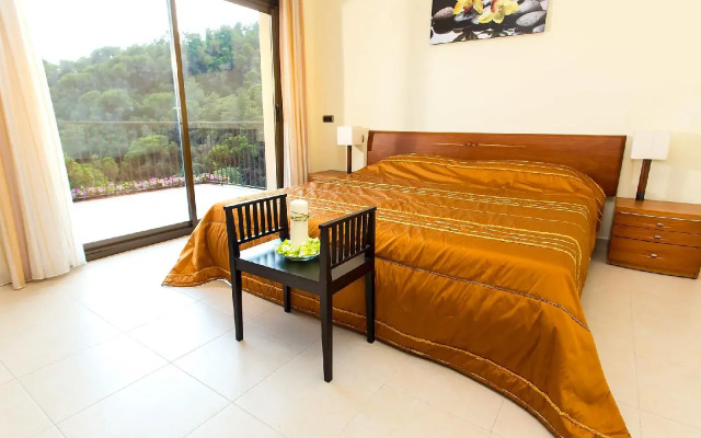 Penelope - Two Bedroom