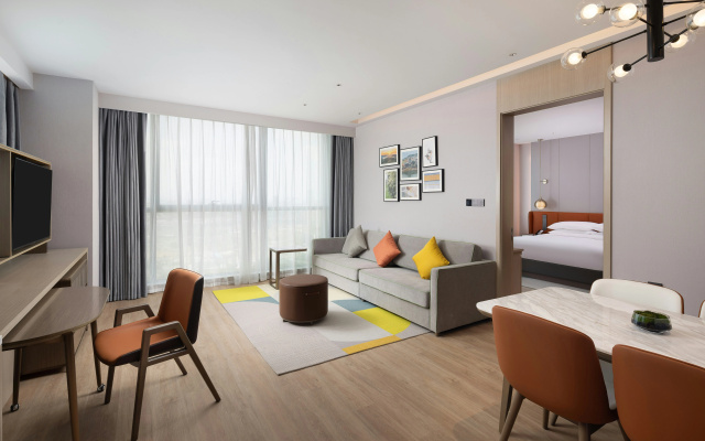 Home2 Suites by Hilton Chengdu Huaizhou New Town