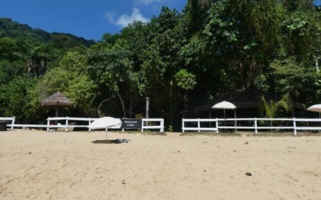 Happy Hammock Eco Beach