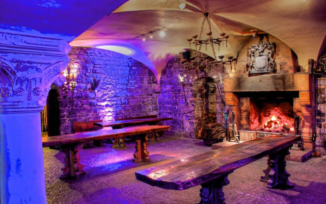 Belleek Castle