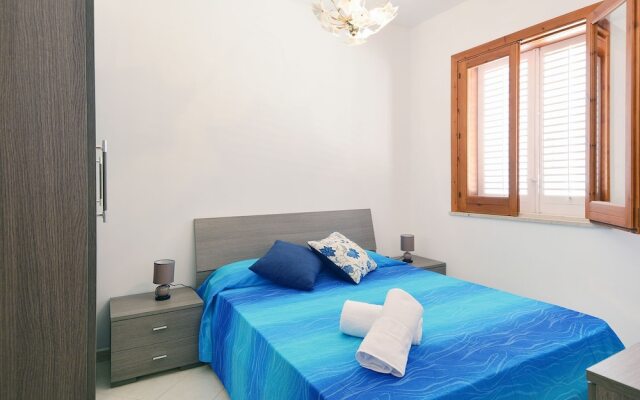 Captivating Apartment in Marina Di Ragusa With Swimming Pool