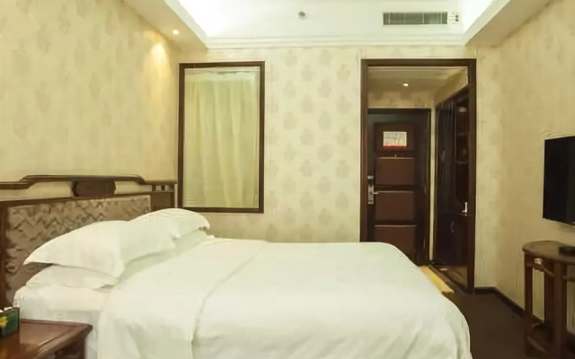 Yinjia Hotel