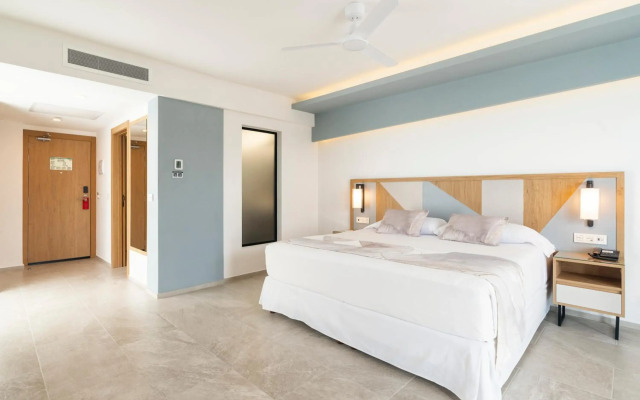 Hotel Riu Caribe - All Inclusive