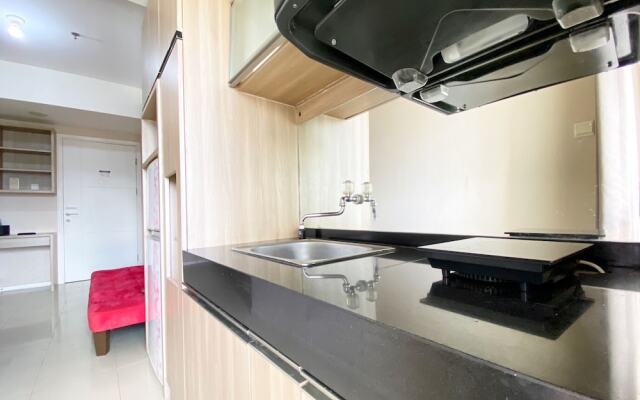 Cozy And Clean 1Br Apartment At Parahyangan Residence