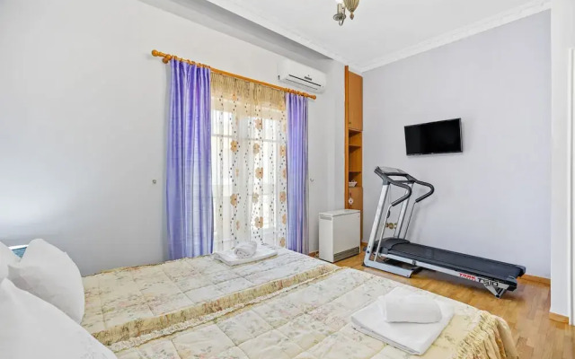 Artistic Apartment in Chania
