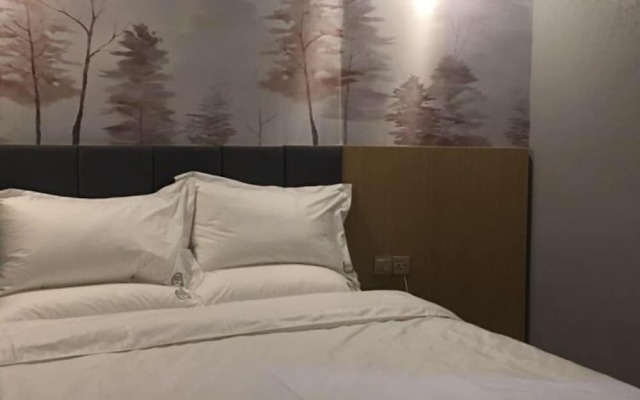 Yimi Hotel Ou Zhuang Metro Station