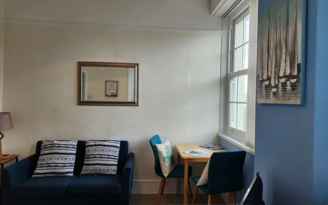 Rose Court Holiday Apartments