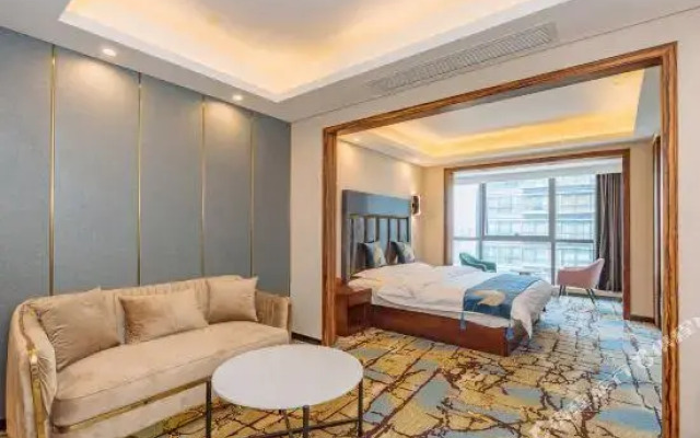 Lanwan Holiday Hotel(NanjingBaijiahu)