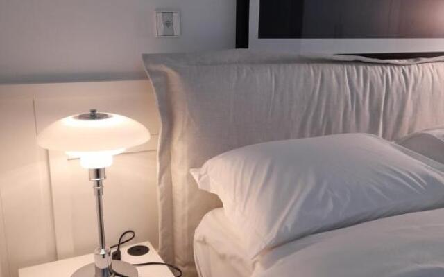 Lisbon, Wifi, AC