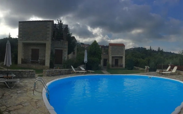 Stratos Villas
