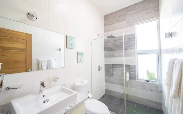 Amazing 2br Villa Near Surfing Beaches!