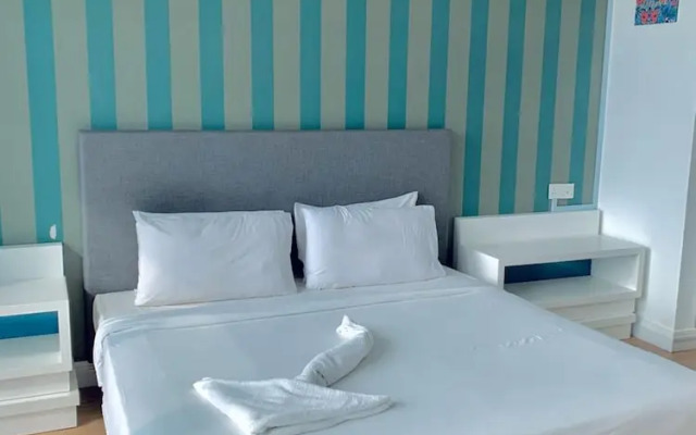 WELL-SHAPED Suites At PLATINUM KLCC