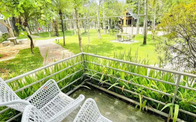 Tree Scape Mountain View Resort