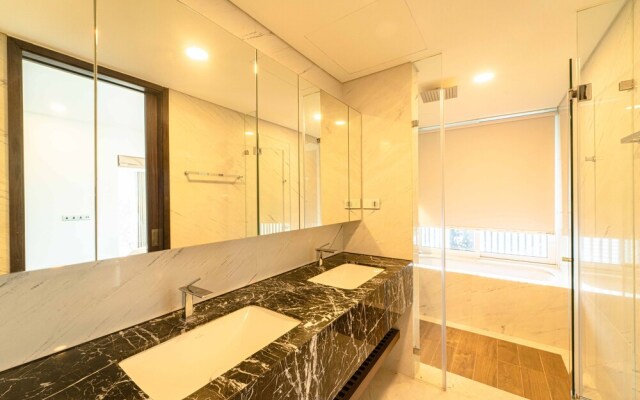 Serenity  Sky Villas Duplex