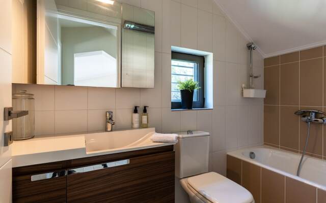 Villa Idyle-Luxury Beachfront Property