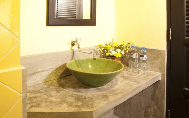 Motive Cottage Resort