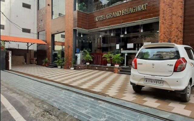 Hotel Grand Bhagwat