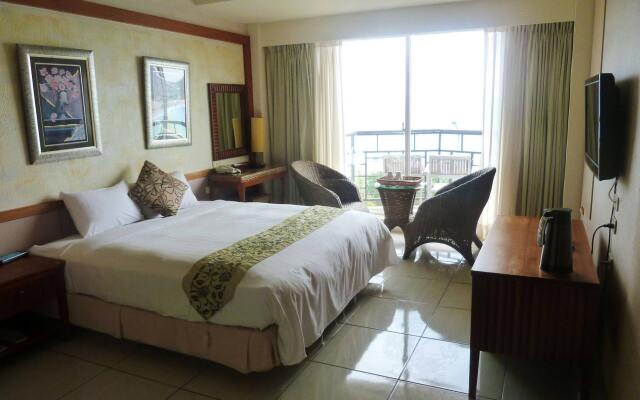 Haku Beach Days Inn