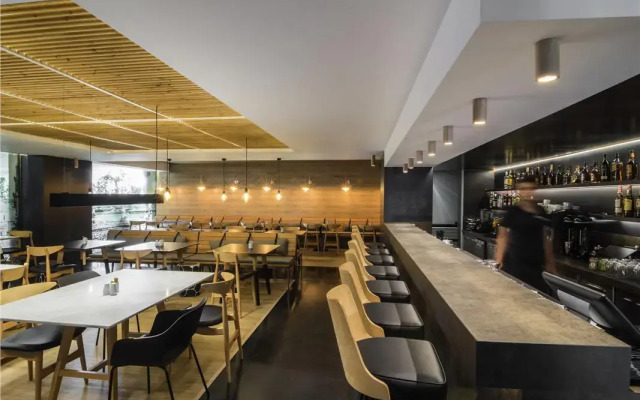 Ibis Styles Heraklion Central