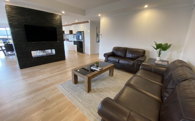 Super House 3 Bedroom