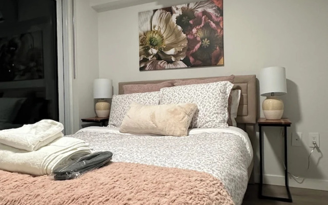 Silverstone Downtown Long-Term stay