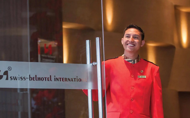 Swiss-Belinn Manyar