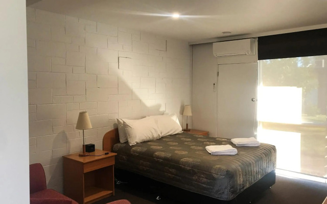 Rubicon Hotel Motel