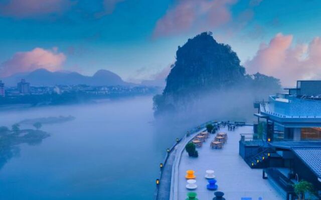 SYYF Lijiang River Courtyard Hotel,Guilin( Elephant Trunk Hill and Two Rivers & Four Lakes)