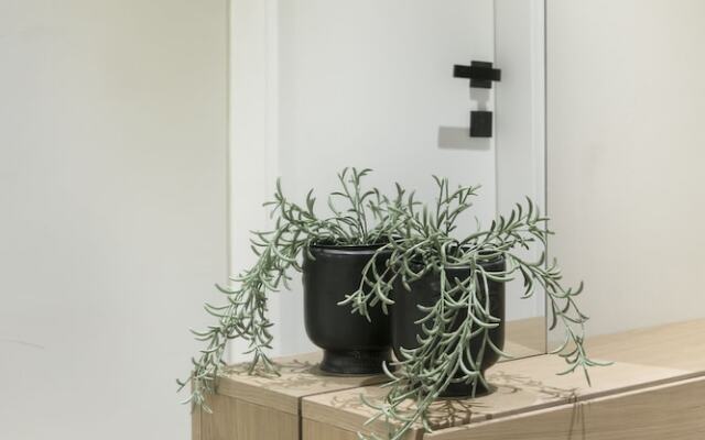 Ultra Chic Modern 4 Bedrooms Apartment in Athens