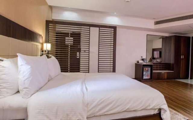 Regenta Central Harimangla