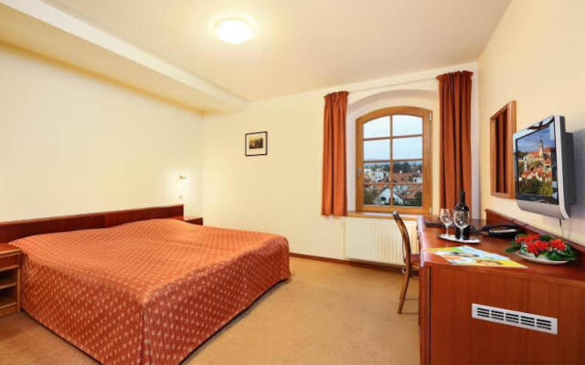 LH Hotel Mlýn Old Town